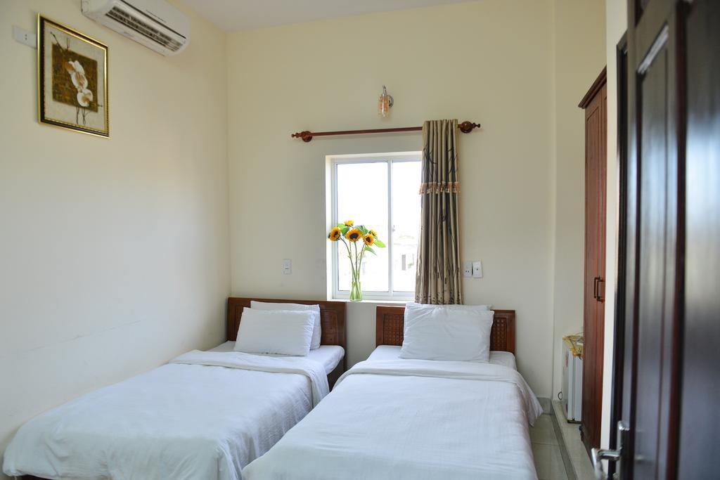 Oc Tien Sa Hotel Da Nang Exterior photo